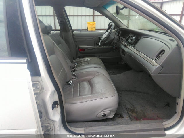 1998 FORD CROWN VICTORIA LX VIN: 2FAFP74W1WX180862