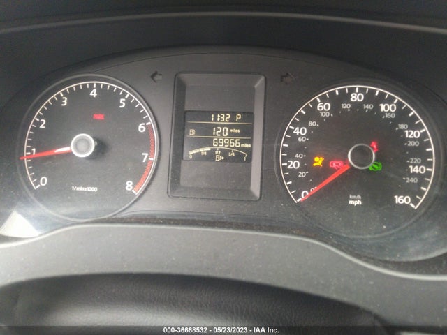 3VW2K7AJ4EM335279 Volkswagen Jetta Sedan S