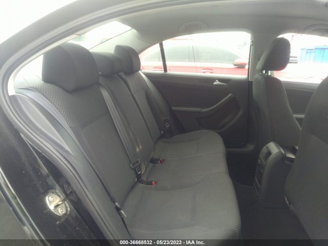 3VW2K7AJ4EM335279 Volkswagen Jetta Sedan S