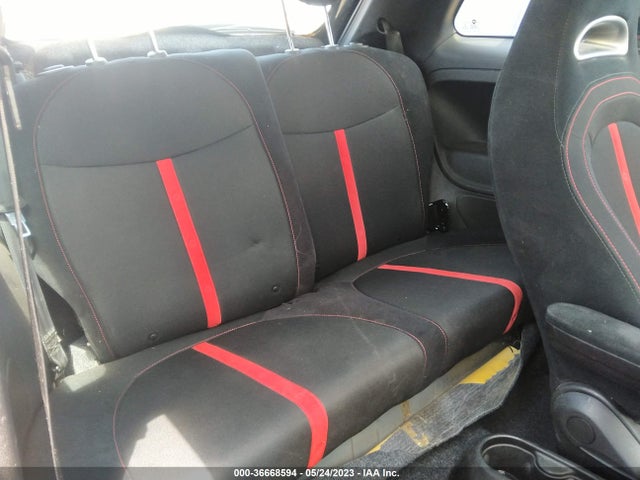 2017 Fiat 500, VIN: 3C3CFFFH9HT527839