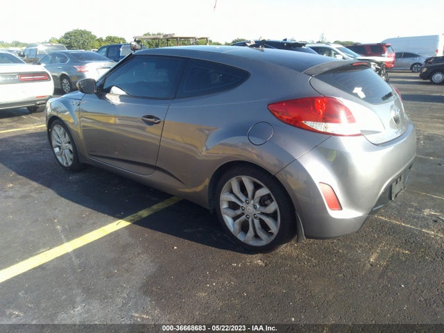 2015 HYUNDAI VELOSTER VIN: KMHTC6AD9FU233199