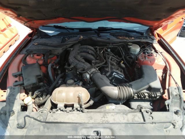 1FA6P8AM0F5353135 Ford Mustang V6