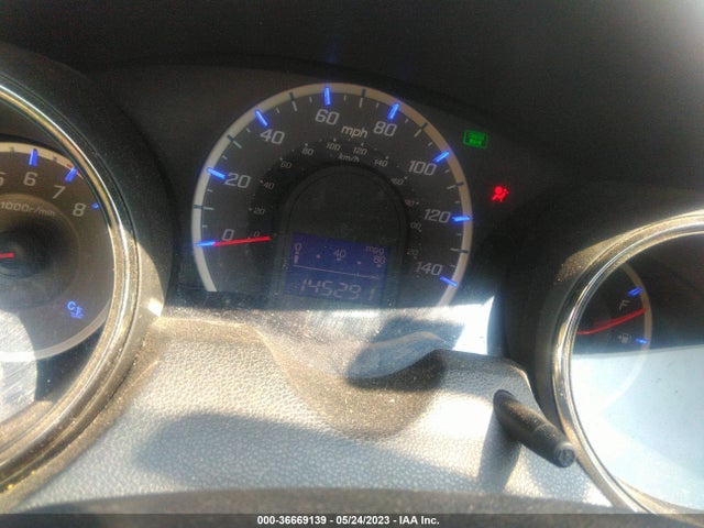 2013 HONDA FIT SPORT VIN: JHMGE8H50DC036384