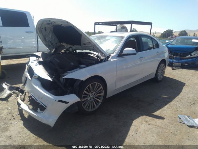 WBA3C1C59EK111933 BMW 3 Series 328i