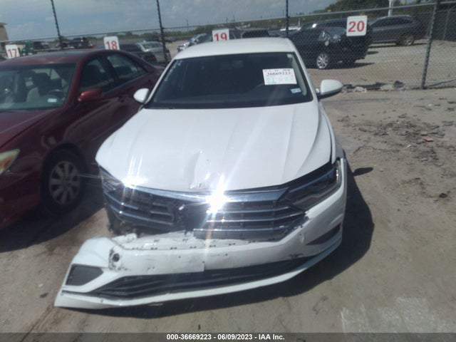 3VWN57BU2MM039365 Volkswagen Jetta S/r-line