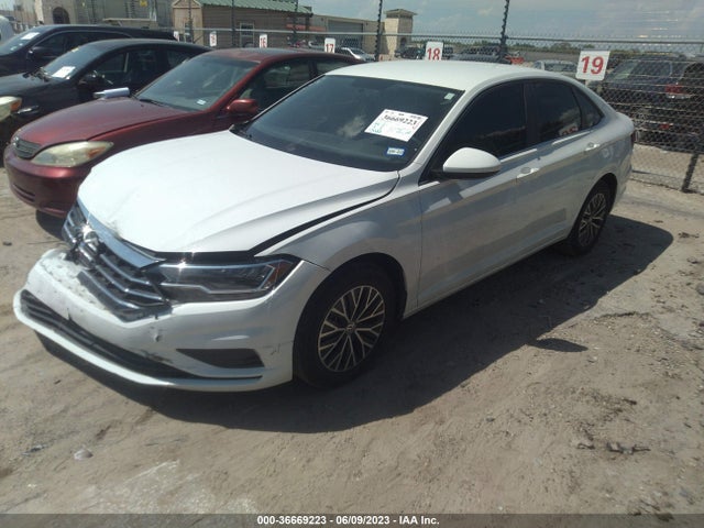 3VWN57BU2MM039365 Volkswagen Jetta S/r-line