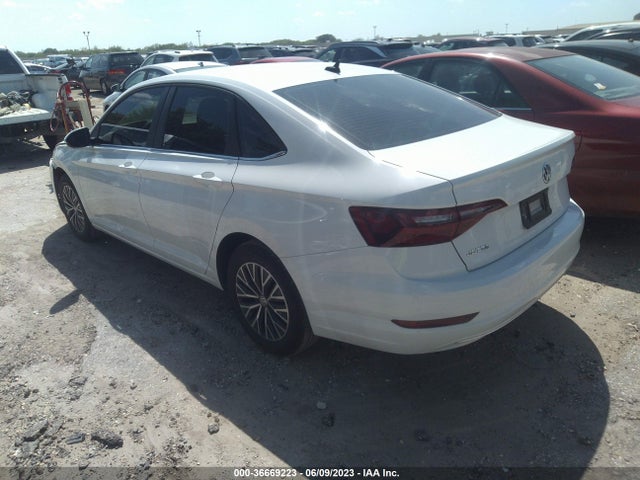 3VWN57BU2MM039365 Volkswagen Jetta S/r-line