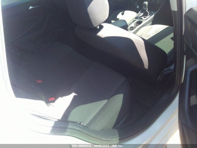 3VWN57BU2MM039365 Volkswagen Jetta S/r-line