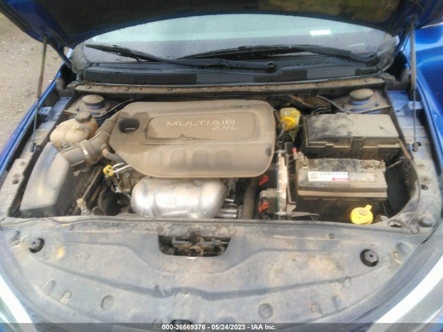 1C3CCCAB5GN168501 Chrysler 200 Limited