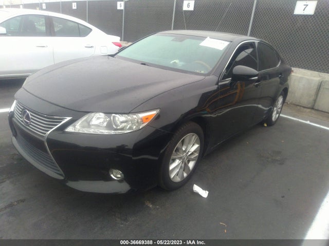 JTHBW1GG1F2094529 Lexus Es 300h Hybrid