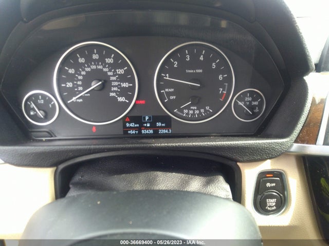 BMW 3 Series 320i 2016 WBA8E1G56GNT36824 Image 7