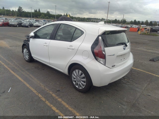 Toyota Prius C One/two/three/four 2016 JTDKDTB39G1118543 Image 3