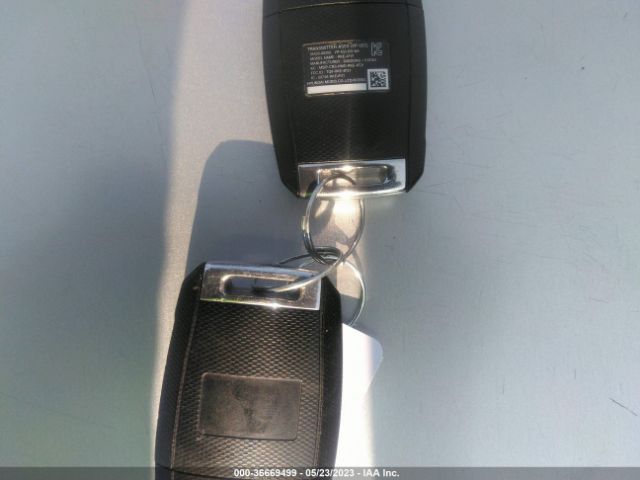 KNDMB5C17G6190609 KIA SEDONA LX
