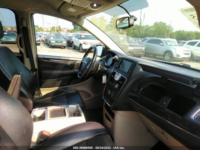 2C4RC1BG0ER358601 Chrysler Town & Country Touring