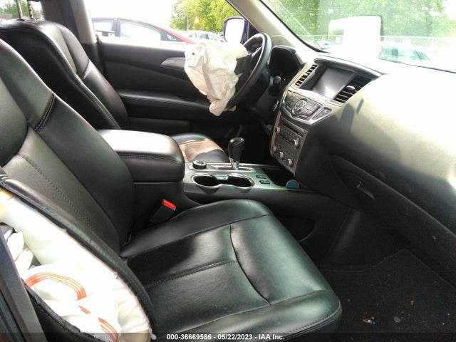 2017 NISSAN PATHFINDER SL VIN: 5N1DR2MM3HC612876