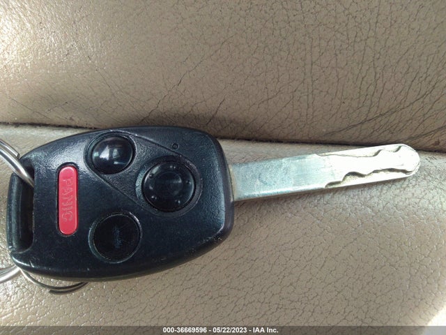2005 HONDA ACCORD SDN EX-L V6 VIN: 1HGCM66575A057435
