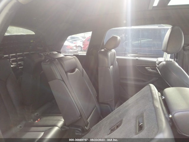 WA1LAAF70HD039772 Audi Q7 Premium Plus