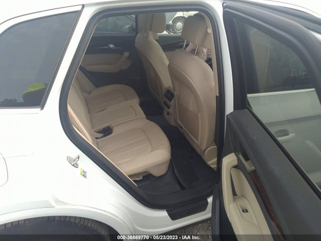 WA1BNAFY1J2035949 Audi Q5 Premium Plus
