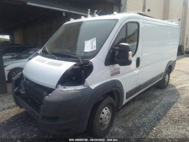 RAM Promaster Cargo Van 2016 3C6TRVAGXGE133577 Image 2