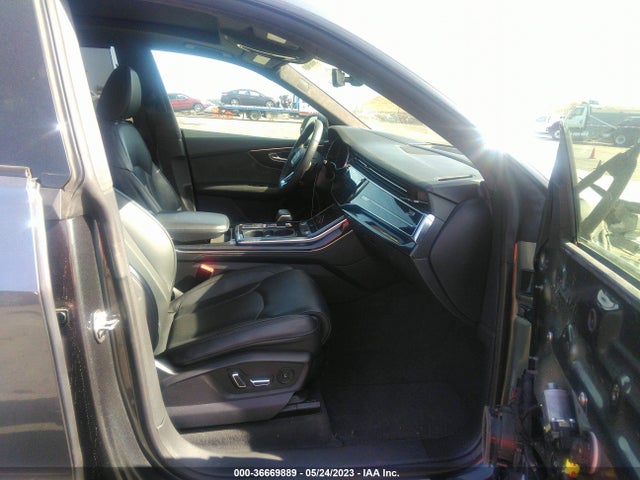WA1FVAF12KD042404 Audi Q8 Prestige