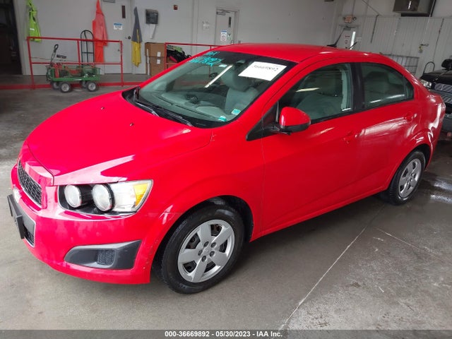 Chevrolet SONIC LS 2014 1G1JA5SH7E4160712 Image 2