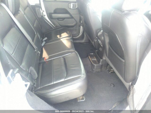 1C4HJXEN0KW690118 Jeep Wrangler Unlimited Sahara
