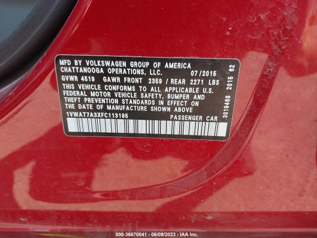 1VWAT7A3XFC113195 Volkswagen Passat 1.8t Limited Edition