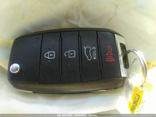 KNDJP3A54E7006779 KIA SOUL +