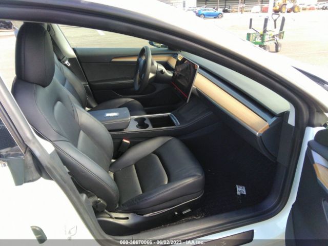 5YJ3E1EA8MF977464 Tesla Model 3 Standard Range Plus