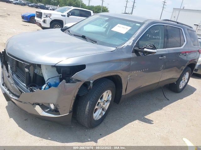 Chevrolet Traverse Lt Leather 2019 1GNERHKW9KJ179932 Image 2