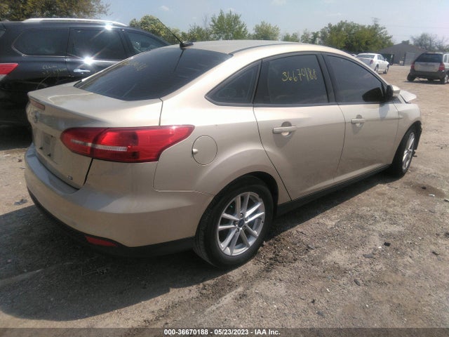 Ford FOCUS SE 2017 1FADP3F2XHL256380 Image 5
