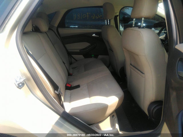 Ford FOCUS SE 2017 1FADP3F2XHL256380 Image 9