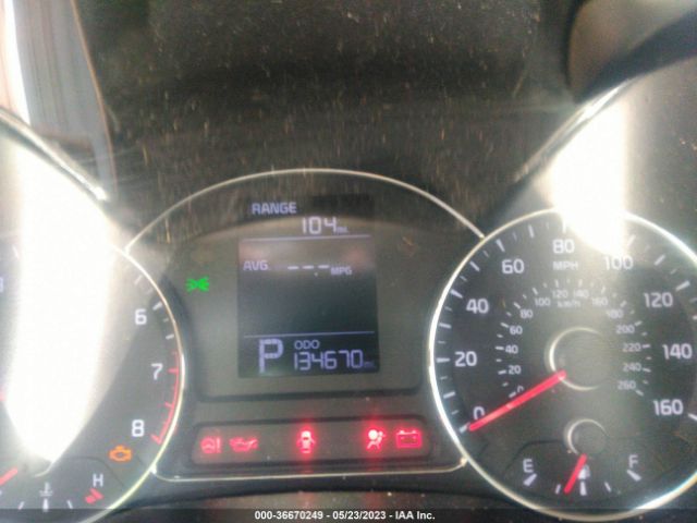 KNAFX4A65E5204056 KIA FORTE LX