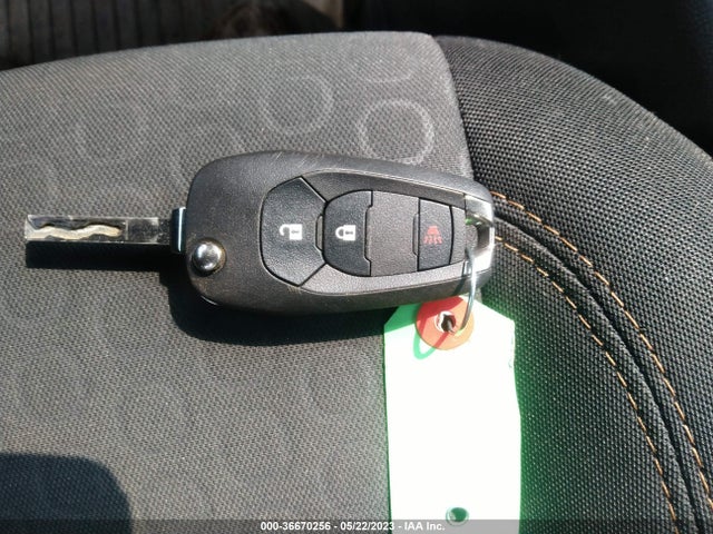 Chevrolet TRAX LS 2020 3GNCJKSB5LL187884 Image 11