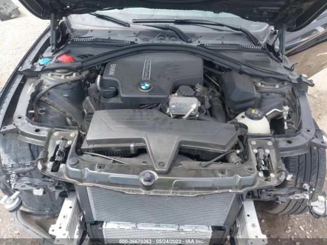 WBA8E1G57HNU12715 BMW 3 Series 320i