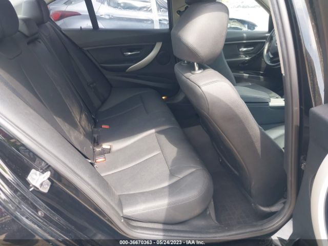WBA8E1G57HNU12715 BMW 3 Series 320i
