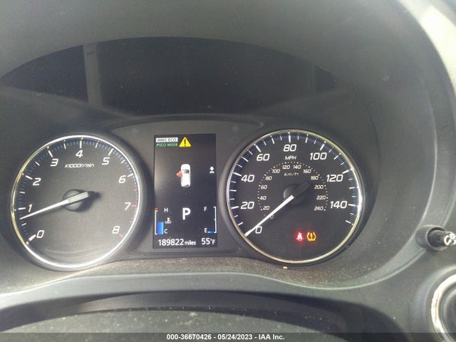 JA4AZ3A37HZ035379 Mitsubishi Outlander Se