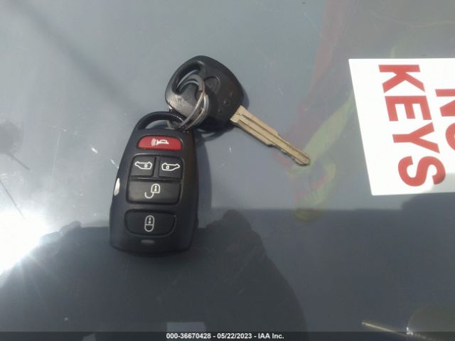 KNDMG4C73E6538936 KIA SEDONA LX
