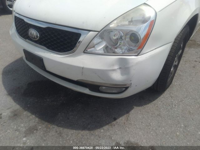 KNDMG4C73E6538936 KIA SEDONA LX