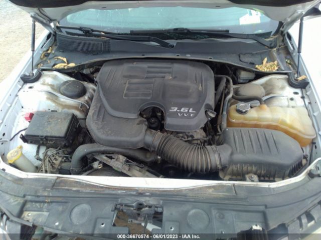 Chrysler 300 2014 2C3CCAAG5EH202958 Image 10