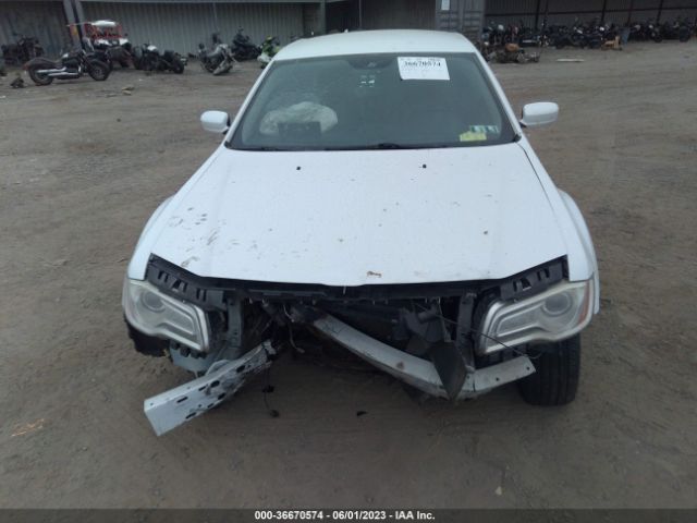 Chrysler 300 2014 2C3CCAAG5EH202958 Image 6