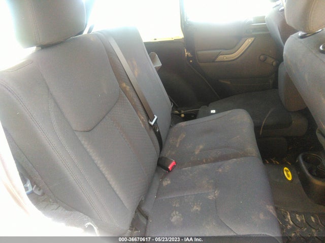 2015 JEEP WRANGLER UNLIMITED SPORT VIN: 1C4BJWDGXFL770214
