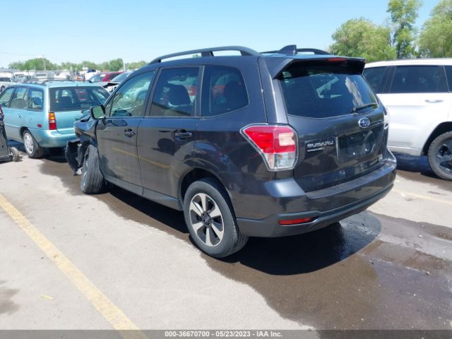 JF2SJAGC0JH557331 Subaru Forester Premium