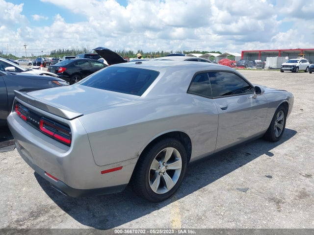 Dodge Challenger Sxt 2018 2C3CDZAG1JH242332 Image 4