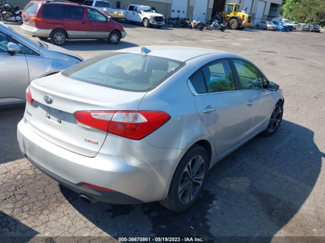KNAFX4A82E5074674 KIA FORTE EX