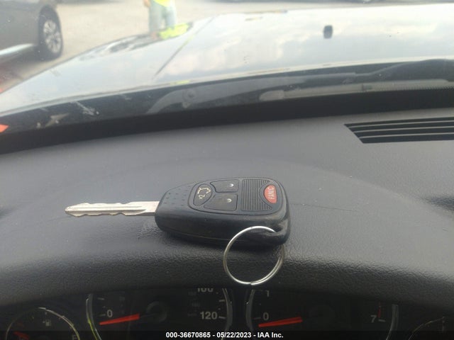 2012 JEEP LIBERTY SPORT LATITUDE VIN: 1C4PJMAK7CW163801