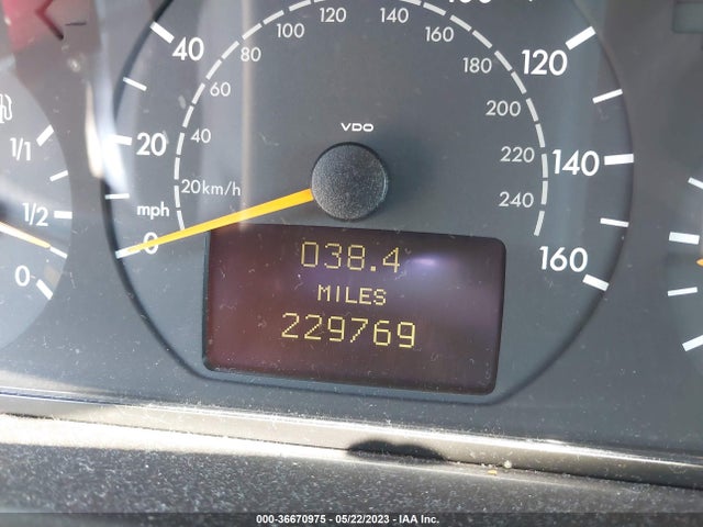 2002 MERCEDES-BENZ E-CLASS VIN: WDBJF65J52B483370
