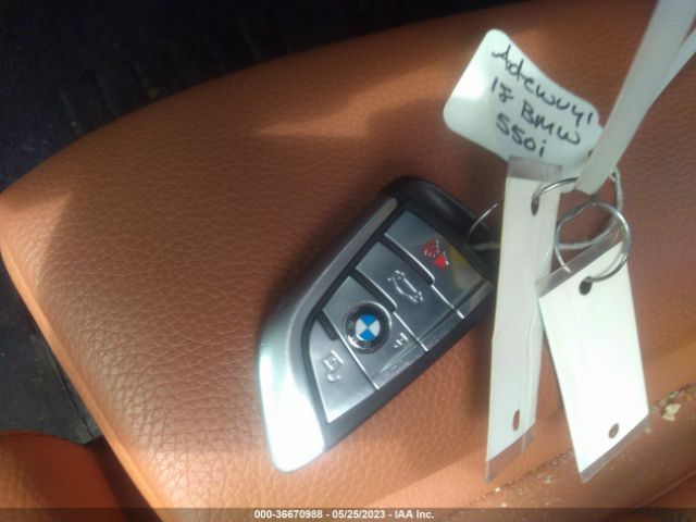 WBAJB9C5XJB050191 BMW 5 Series M550i Xdrive