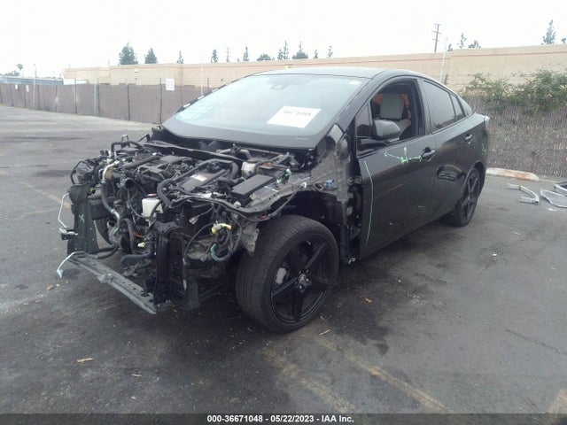 Toyota Prius Four 2016 JTDKARFUXG3020320 Image 2