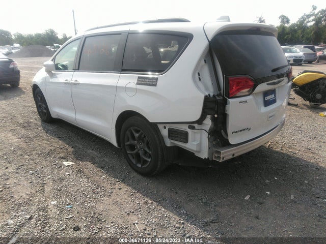 2C4RC1BGXKR609877 Chrysler Pacifica Touring L